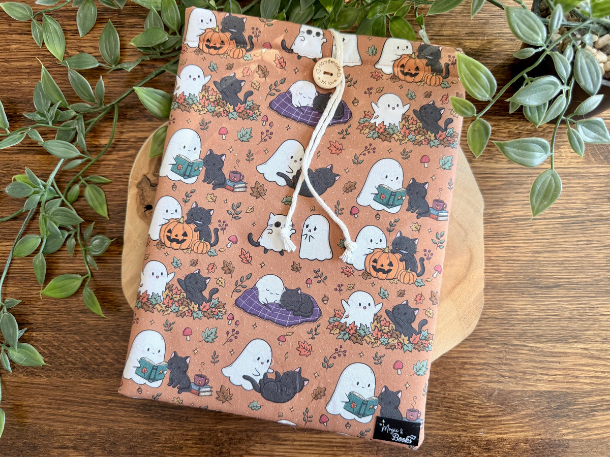 Ghost & Cat Booksleeve (Eigen Ontwerp)