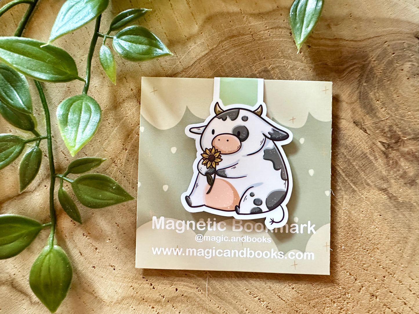 Cow Magnetic Bookmark