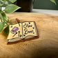 Slow Burn Romance Trope Emaille-Anstecker