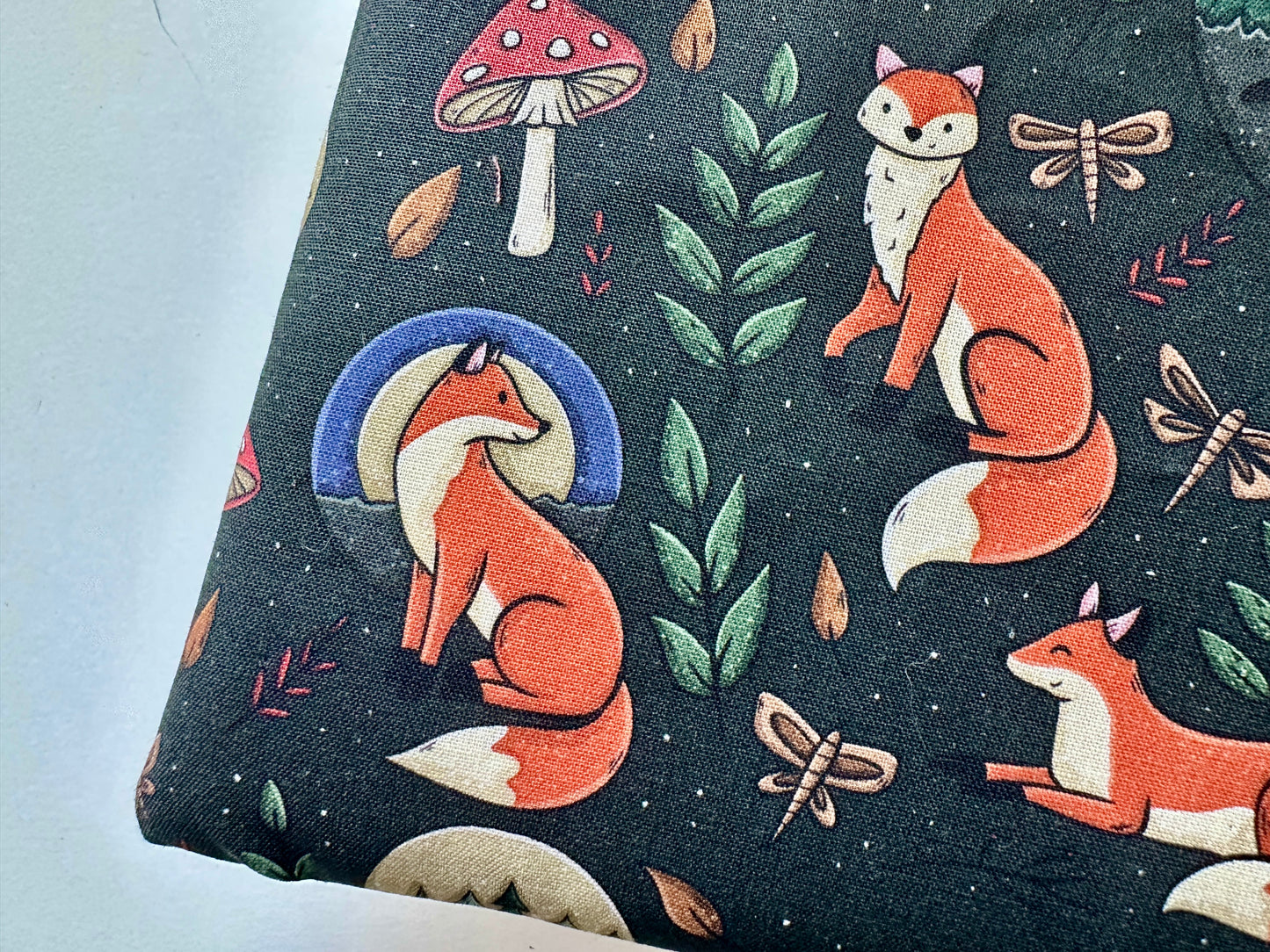 XL Foxes in the Woods Booksleeve (Own Design)