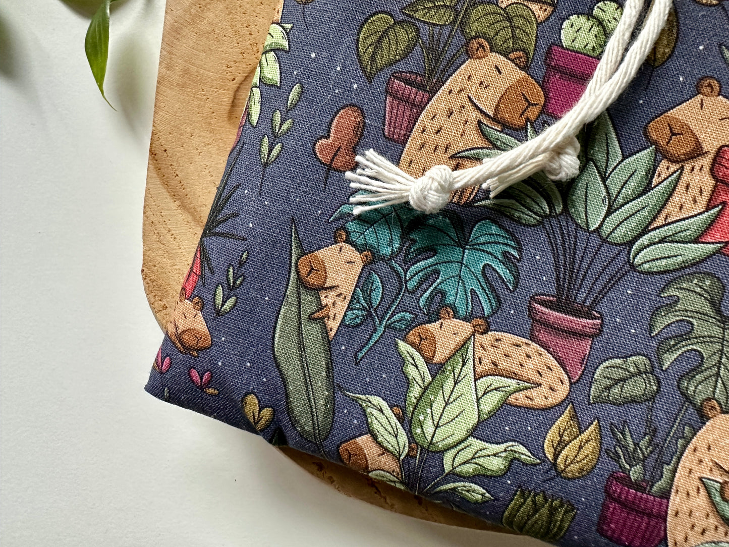 Capybara & Plants E-Reader Sleeve (Own Design)