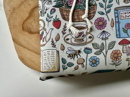 Cottage Core E-Reader Hülle (Eigenes Design)