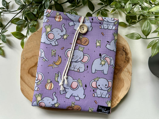 Froggie & Elephant E-Reader Sleeve (Own Design)