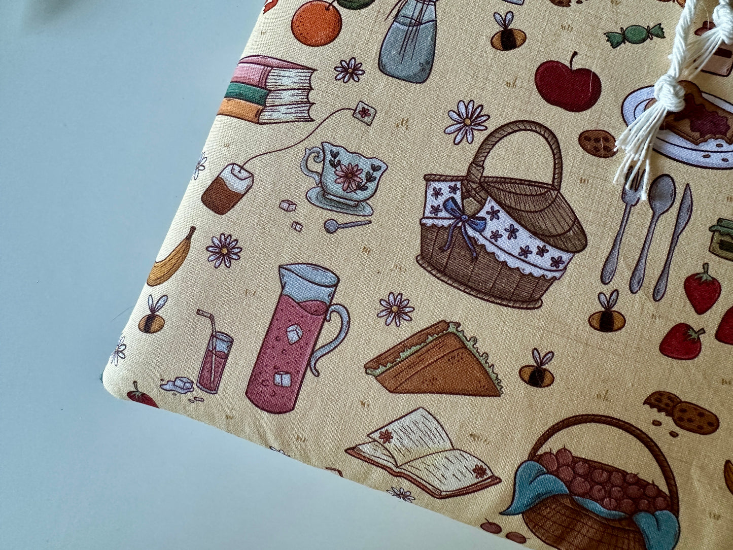 XL Cottage Core Picnic Boekenhoes (Eigen Ontwerp)