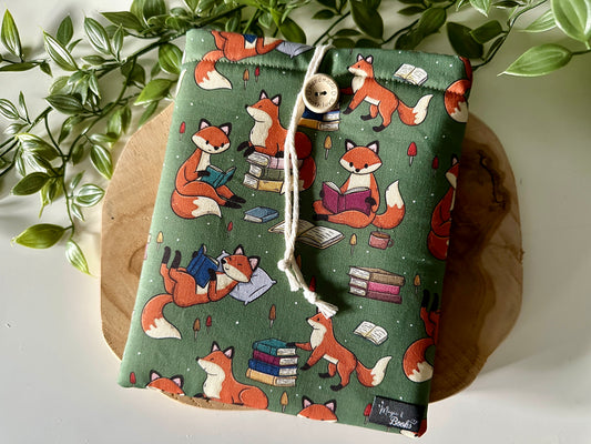 Reading Foxes E-Reader Dapper Darlings (design personnel)