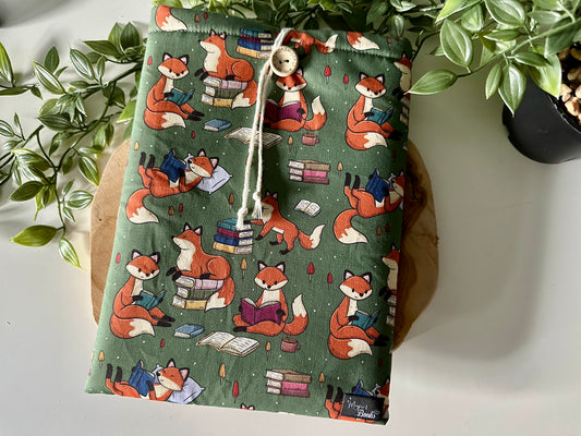 XL Reading Foxes Buchhülle (Eigenes Design)
