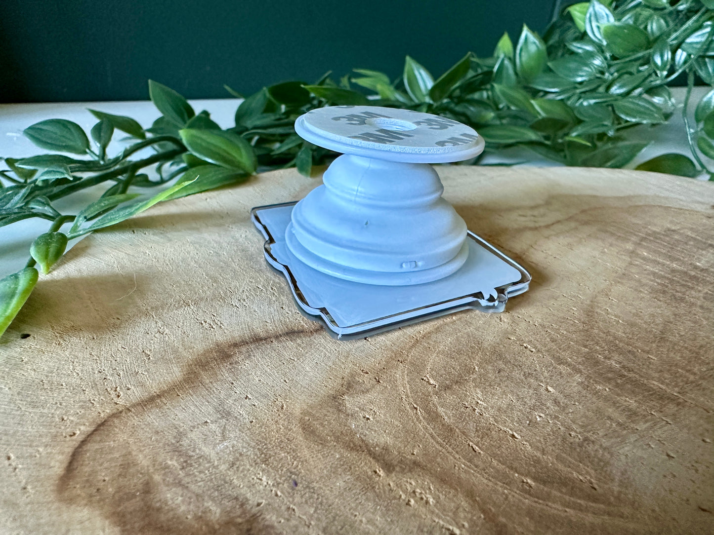 Support pour liseuse/téléphone Livre des sorts