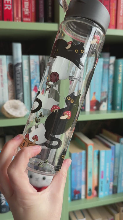 Black Cat & Mushrooms Wasserflasche